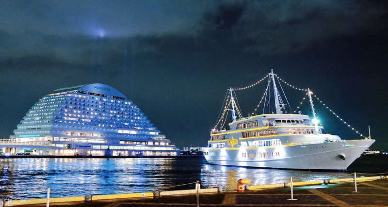 Romantic Deluxe Concerto Cruise in Kobe